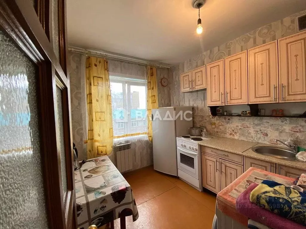2-к кв. Бурятия, Улан-Удэ ул. Димитрова, 4А (45.4 м) - Фото 0