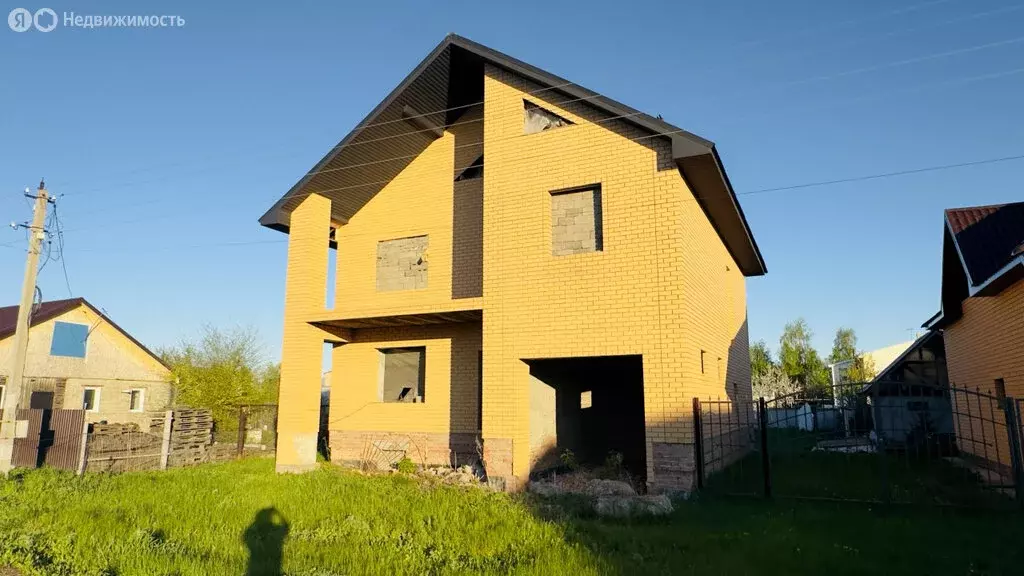 Дом в село Подгородняя Покровка, 1-й Парный переулок, 24 (280 м) - Фото 1