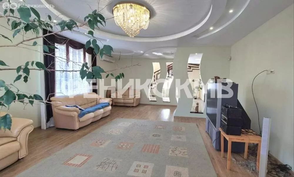 Дом в село Острогорка, Курганная улица (495 м) - Фото 1