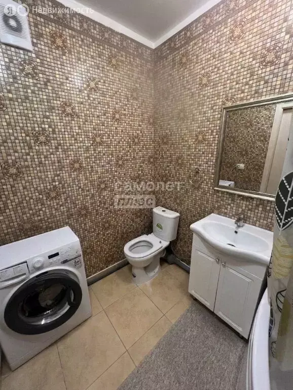 Квартира-студия: Свердловская область, муниципальное образование ... - Фото 2