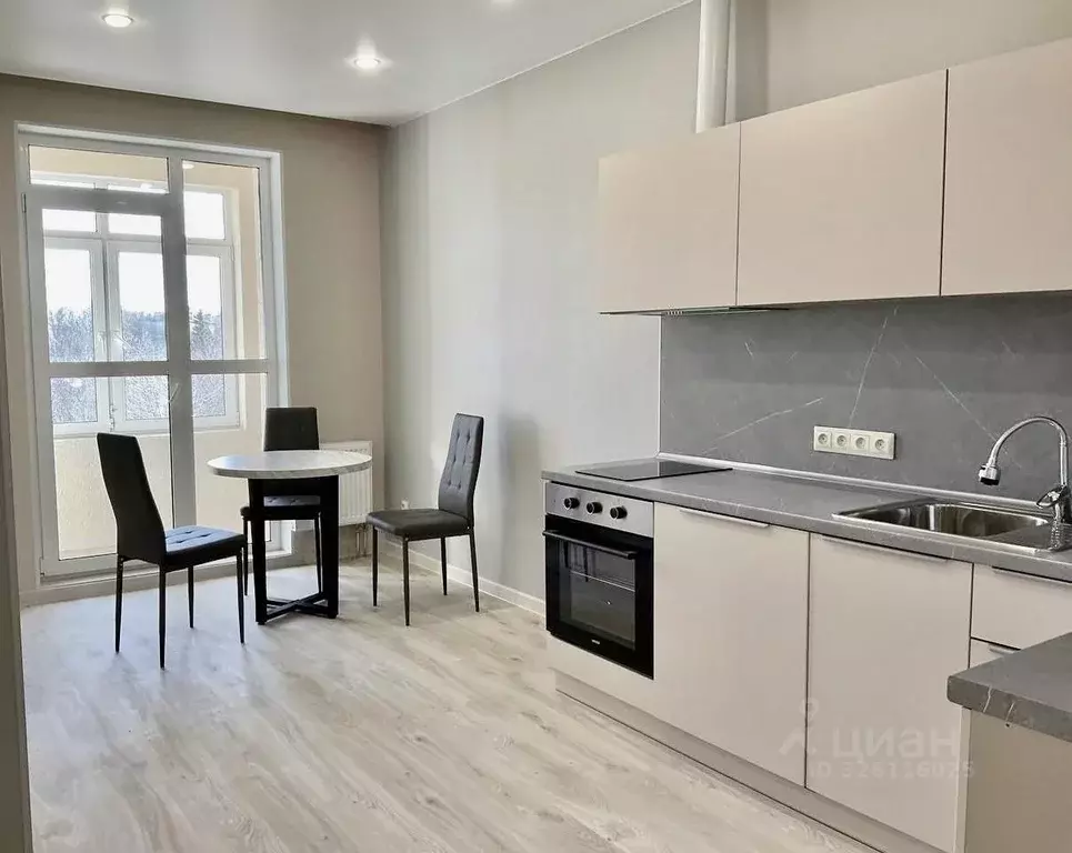 1-к кв. Нижегородская область, Нижний Новгород ул. Максима Горького, ... - Фото 1