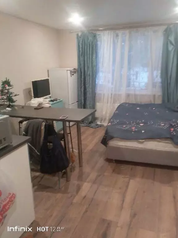 Продается комната в 5-комнатной квартире - Фото 1