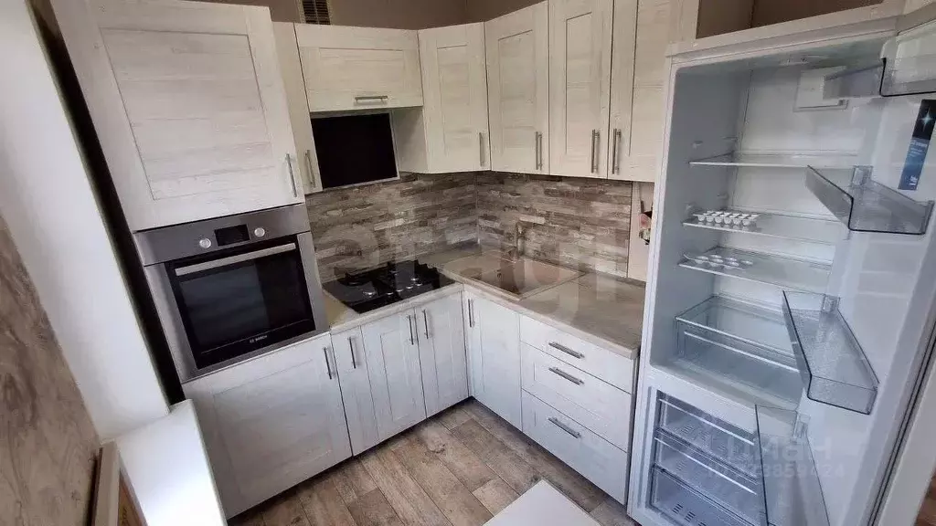 3-к кв. Калининградская область, Калининград ул. Грига, 5 (58.6 м) - Фото 1