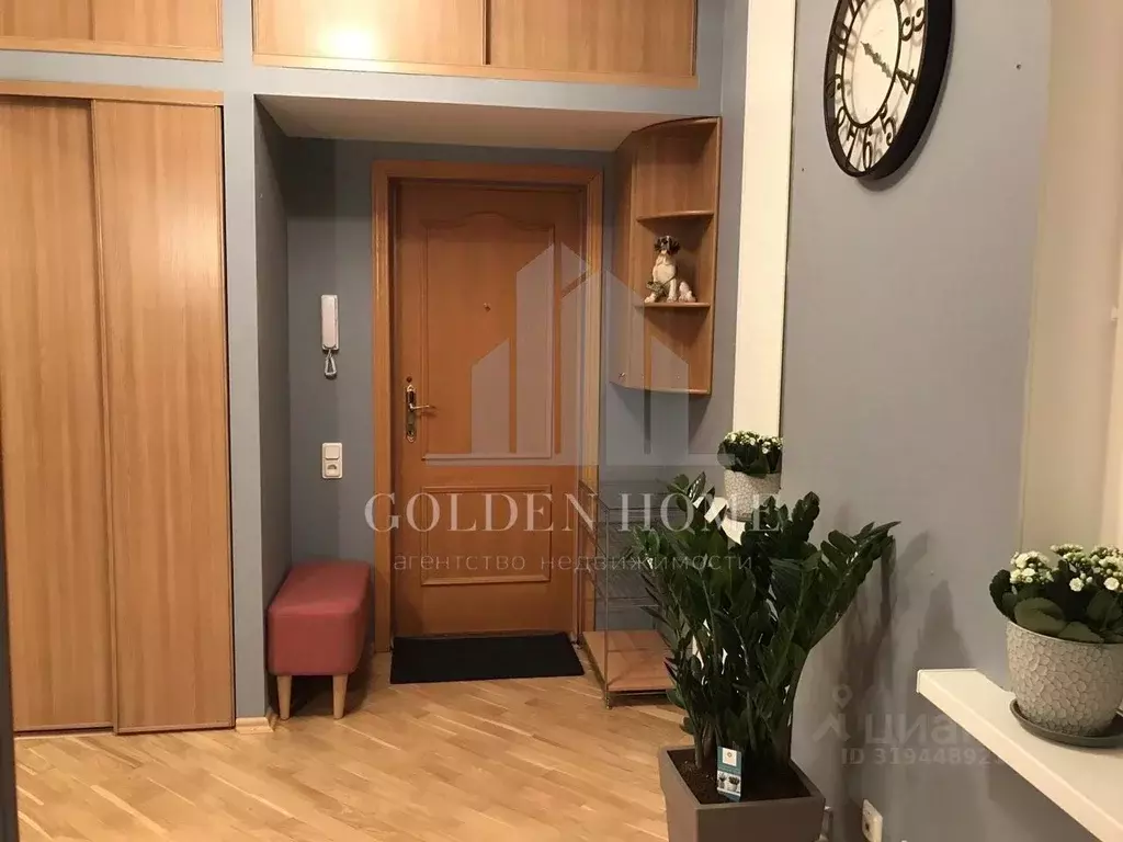 3-к кв. Санкт-Петербург Ораниенбаумская ул., 21 (105.0 м) - Фото 1