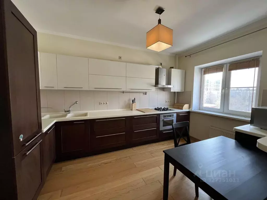 2-к кв. Московская область, Красногорск Опалиха мкр, ул. Геологов, 4к2 ... - Фото 1