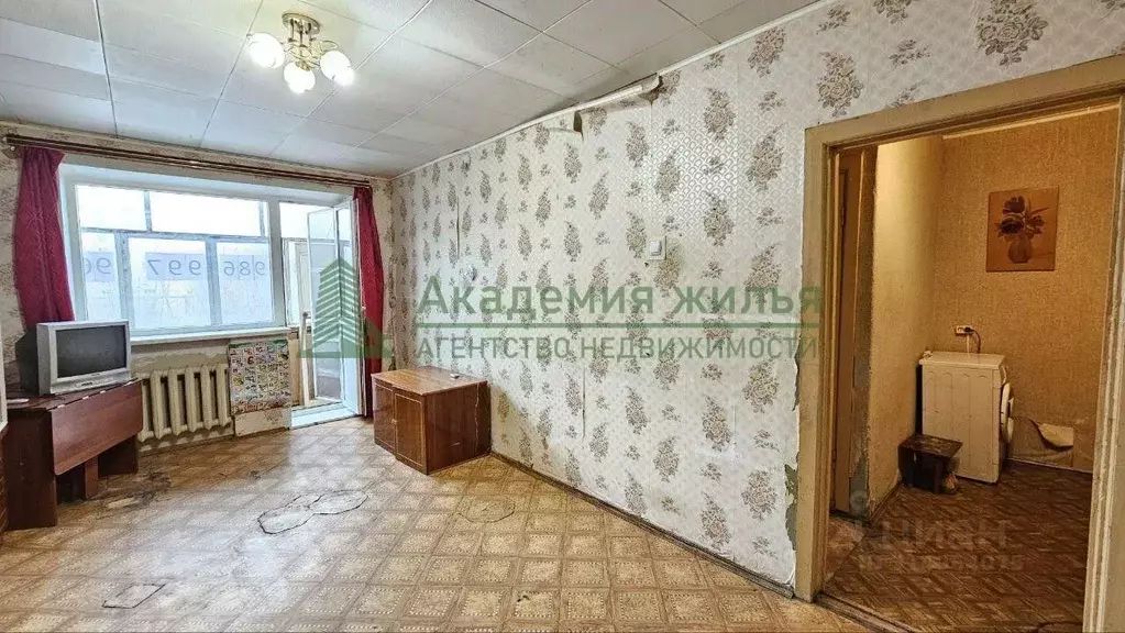 1-к кв. Саратовская область, Саратов Томская ул., 7 (33.2 м) - Фото 1
