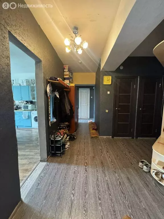 3-комнатная квартира: Кызыл, Горная улица, 13 (80 м) - Фото 2