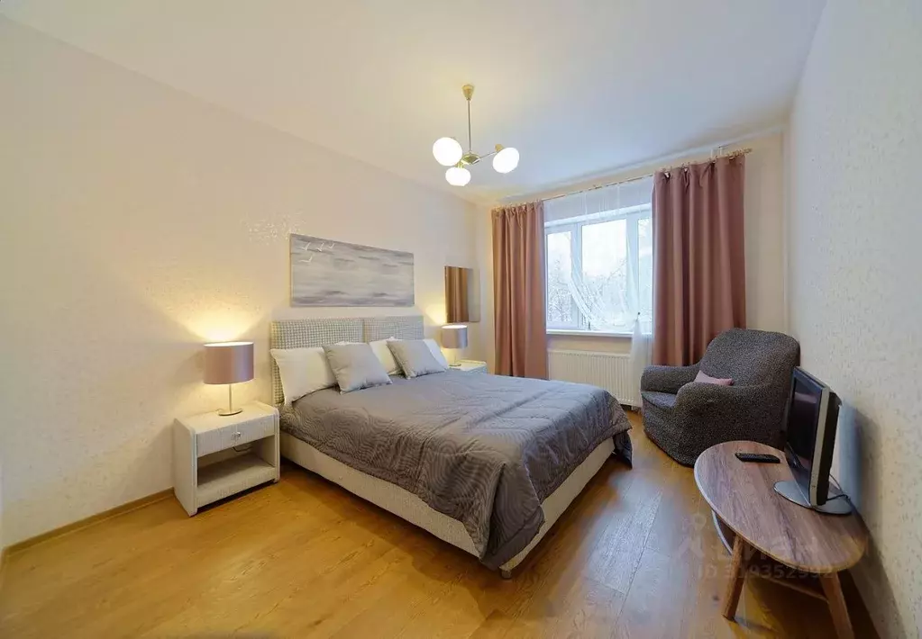 2-к кв. Санкт-Петербург ул. Ленсовета, 43к3 (57.0 м) - Фото 0