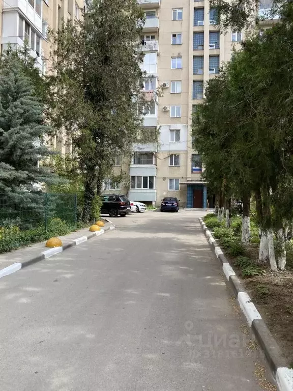 3-к кв. Крым, Симферополь ул. Имени Мате Залки, 7А (65.7 м) - Фото 0