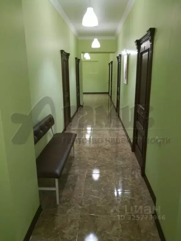 Офис в Северная Осетия, Владикавказ ул. Ленина (90 м) - Фото 2