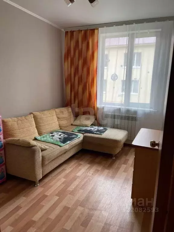 2-к кв. Сахалинская область, Южно-Сахалинск ул. Крымская, 27 (54.0 м) - Фото 0