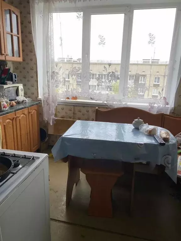 2-к кв. Ленинградская область, Лужский район, д. Ретюнь ул. ... - Фото 0