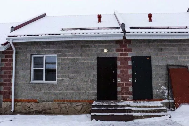 Дом в Башкортостан, Абзелиловский район, Ташбулатовский сельсовет, д. ... - Фото 2