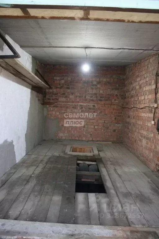 Гараж в Иркутская область, Иркутск ул. 30-й Иркутской Дивизии, ... - Фото 1