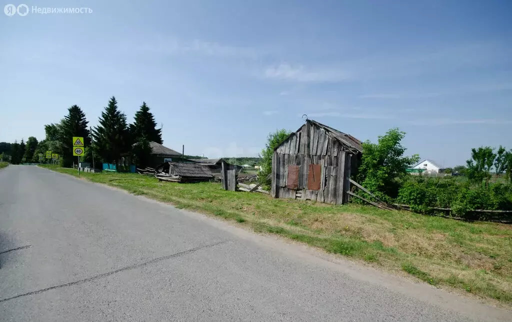 Дом в Тюменская область, Ялуторовский муниципальный округ, деревня ... - Фото 2