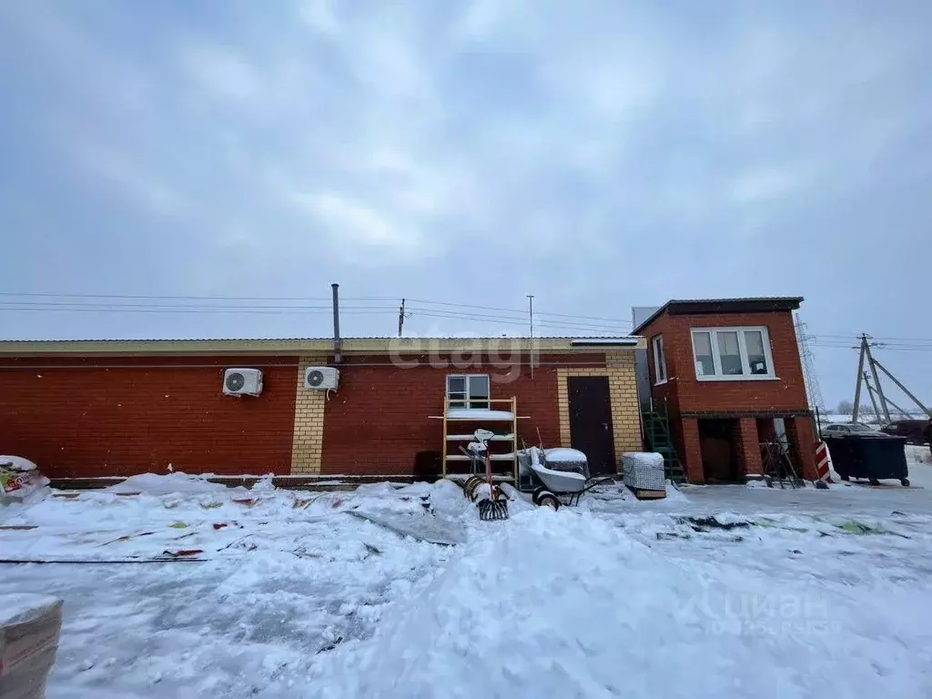 Торговая площадь в Мордовия, Лямбирский район, Берсеневское с/пос, д. ... - Фото 1