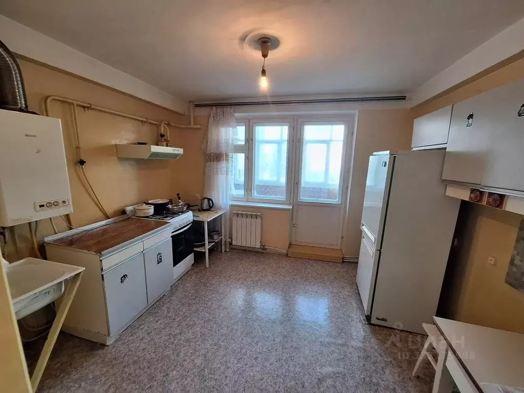 2-к кв. Чувашия, Чебоксары ул. Ардалиона Игнатьева, 8/12 (65.0 м) - Фото 1