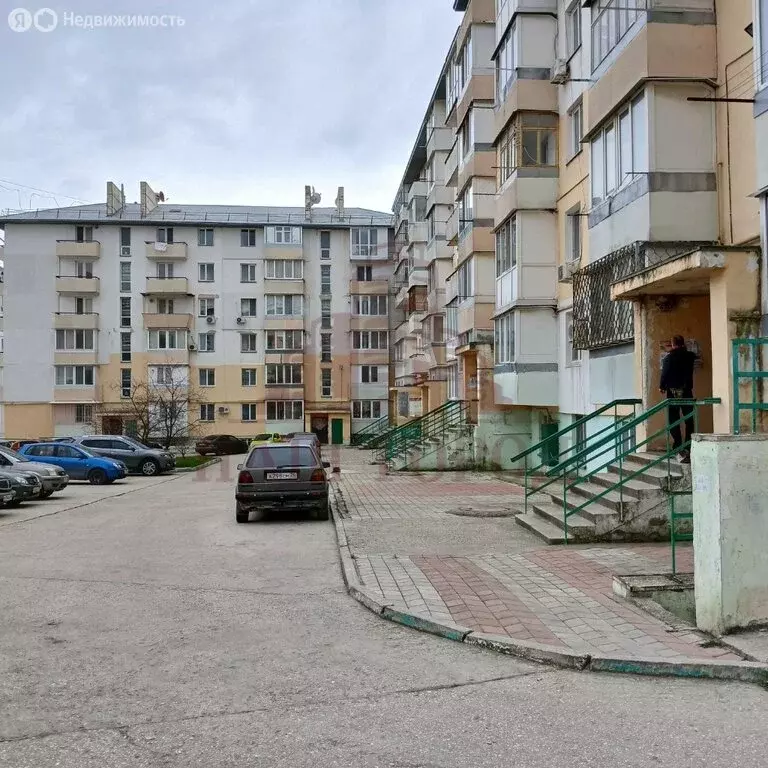 1-комнатная квартира: Феодосия, Симферопольское шоссе, 41 (32.3 м) - Фото 0