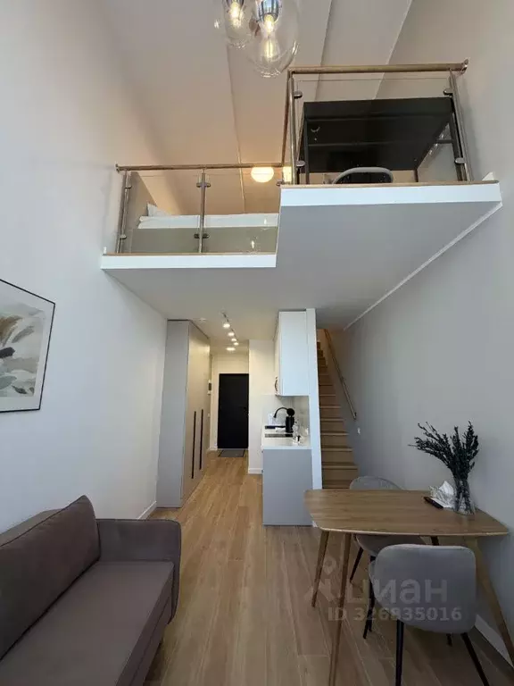 Студия Санкт-Петербург Прилукская ул., 35 (37.2 м) - Фото 1