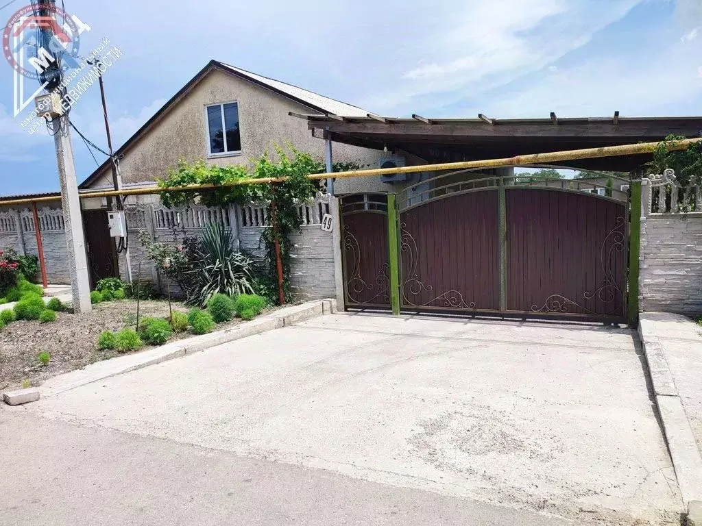 Дом в Крым, Ленинский район, с. Виноградное ул. Новая, 49 (169 м) - Фото 2