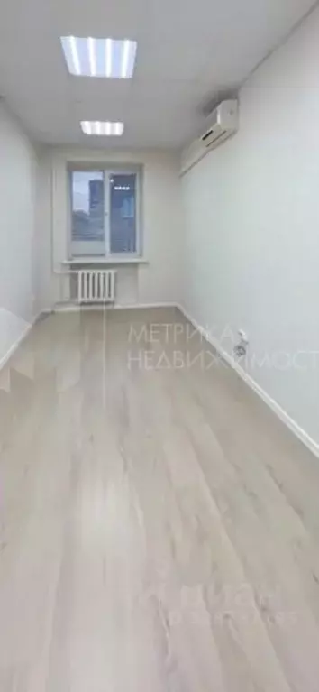 Помещение свободного назначения в Тюменская область, Тюмень ул. ... - Фото 1