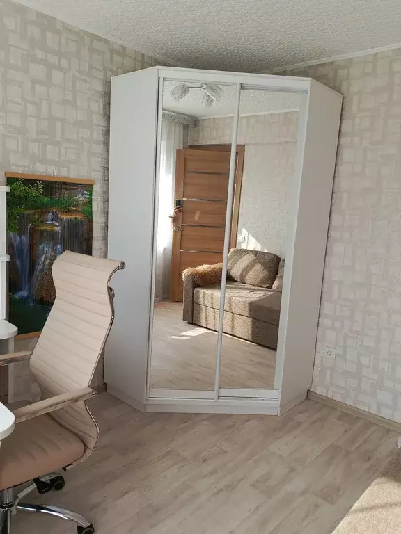 Продаётся 4-к квартира, 59 м - Фото 0