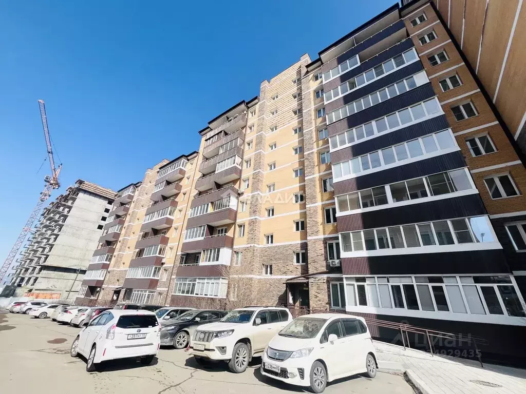 3-к кв. Бурятия, Улан-Удэ 102-й мкр, ул. Ринчино, 2В (76.4 м) - Фото 1