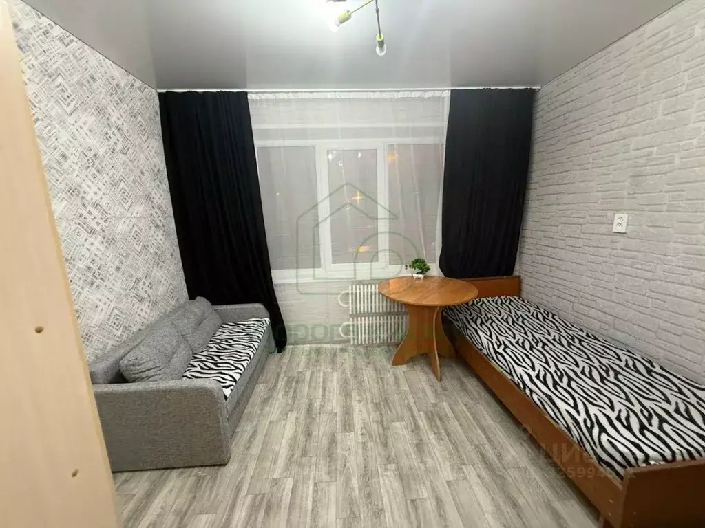 2-к кв. Белгородская область, Старый Оскол Макаренко мкр, 22к1 (40.0 ... - Фото 1