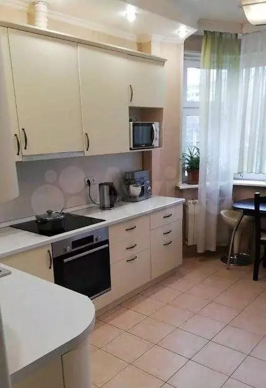 3-к. квартира, 80 м, 3/17 эт. - Фото 0