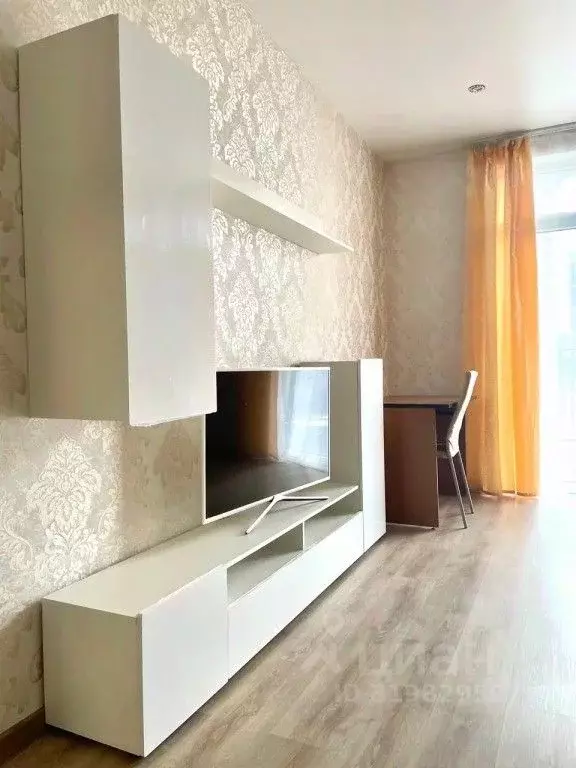 2-к кв. Карачаево-Черкесия, Черкесск Октябрьская ул., 8 (50.0 м) - Фото 1