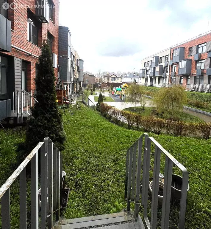 2-комнатная квартира: деревня Горки, Туровская улица, 2 (63 м) - Фото 1