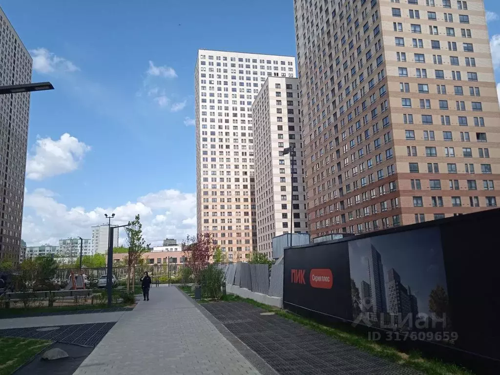 3-к кв. Москва Кронштадтский бул., 9к4 (95.5 м) - Фото 0