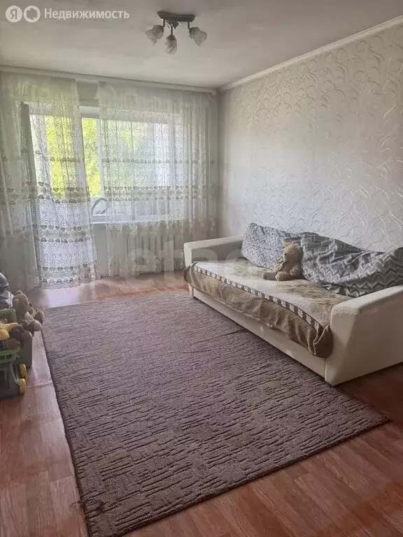3-комнатная квартира: Кемерово, проспект Ленина, 64 (61 м) - Фото 1