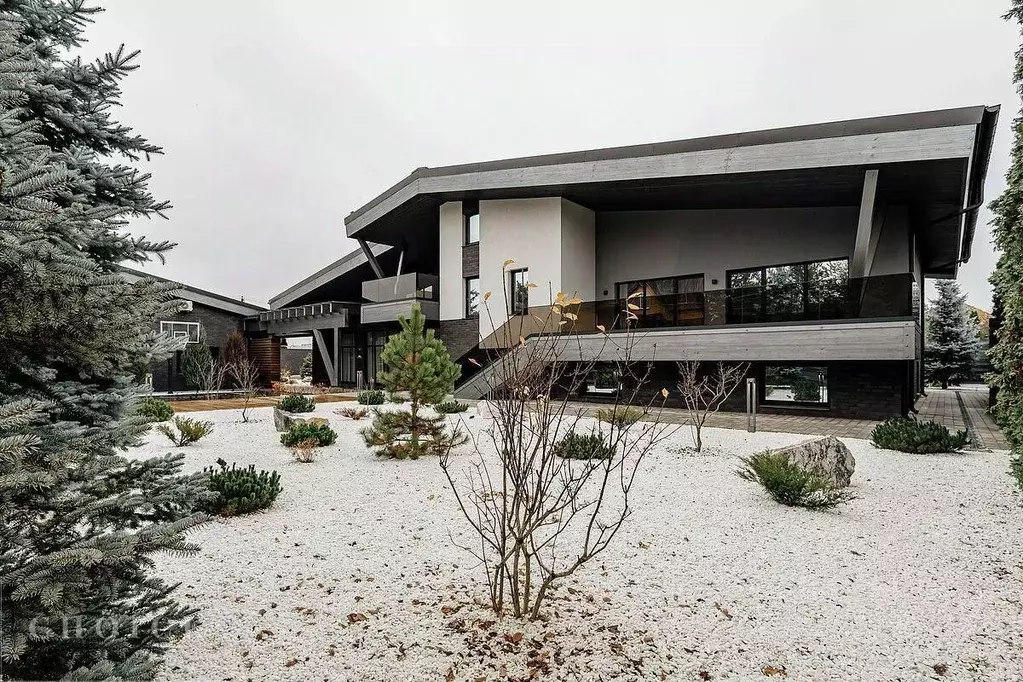 Дом в Московская область, Красногорск городской округ, д. Захарково ... - Фото 1