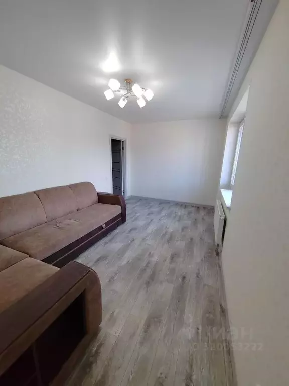 2-к кв. Хакасия, Абакан ул. Кирова, 212А (60.0 м) - Фото 1