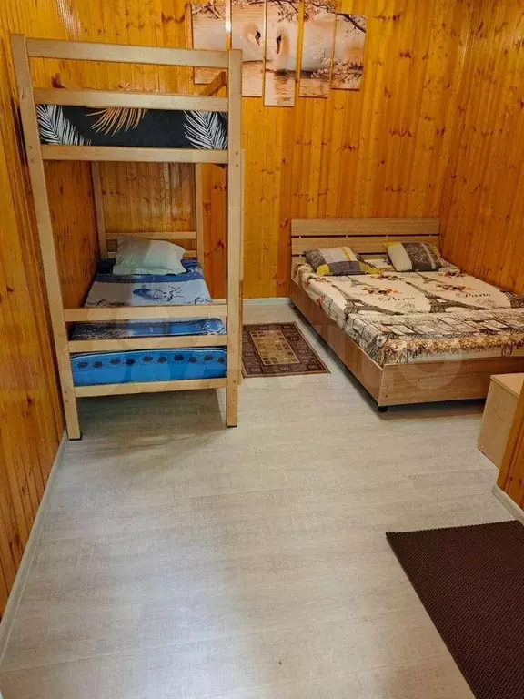 Дом 300 м на участке 3 сот. - Фото 0