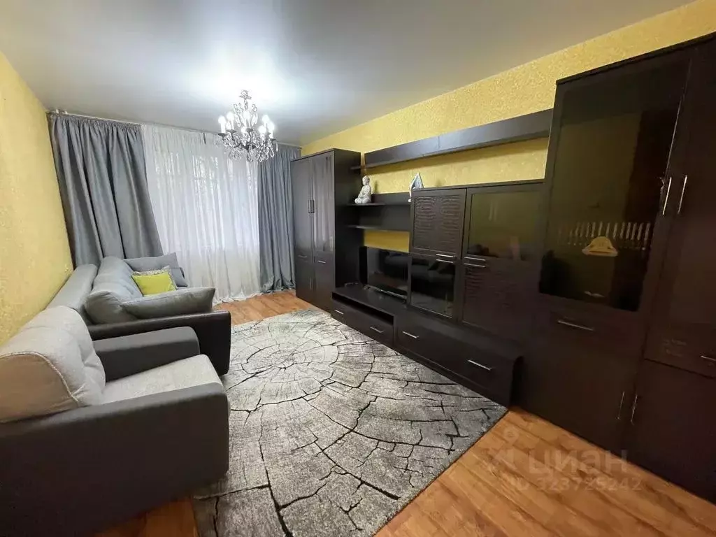 3-к кв. Москва ул. Маршала Тимошенко, 40 (80.0 м) - Фото 2