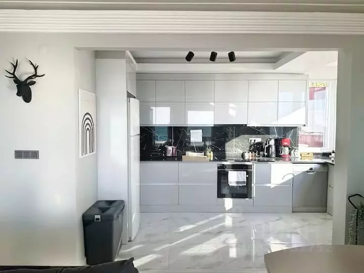 2-к кв. Краснодарский край, Сочи ул. Черноморская, 3 (52.0 м) - Фото 2