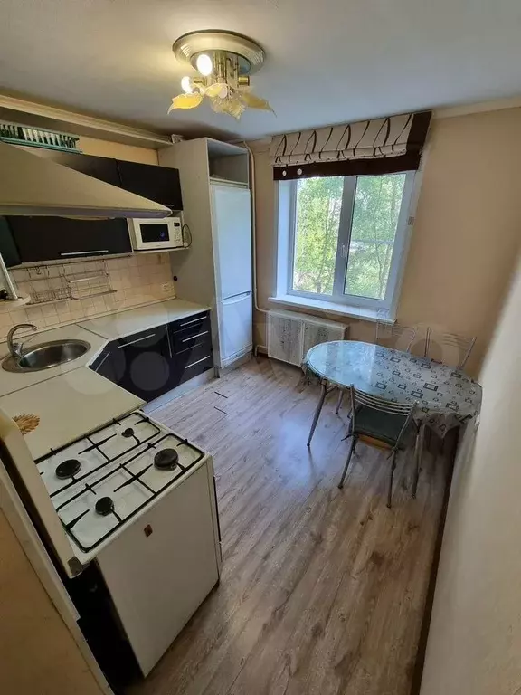 3-к. квартира, 75 м, 3/9 эт. - Фото 0