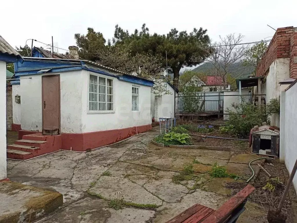 Участок в Краснодарский край, Геленджик  (4.3 сот.) - Фото 1