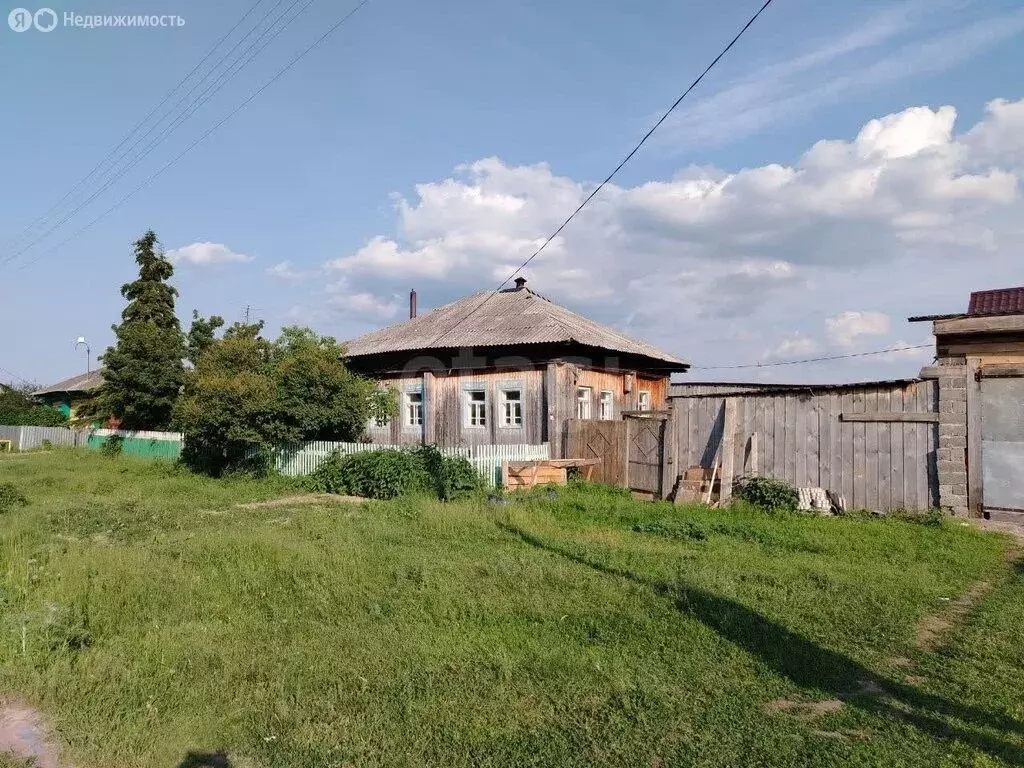 Дом в Тюменская область, Исетский муниципальный округ, деревня Ботники ... - Фото 0