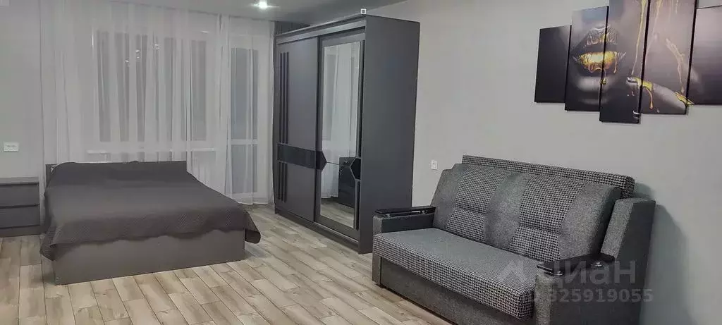 Комната Ростовская область, Шахты Аллейный бул., 11 - Фото 1