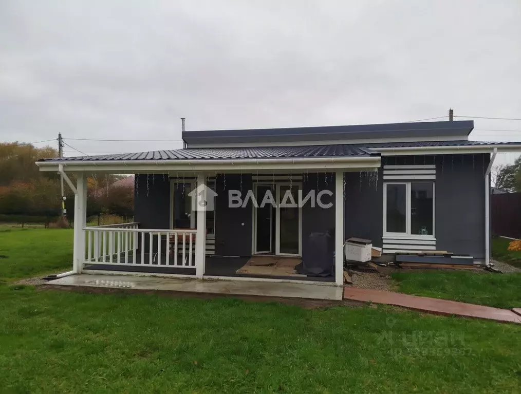 Дом в Калининградская область, Гурьевский муниципальный округ, пос. ... - Фото 1