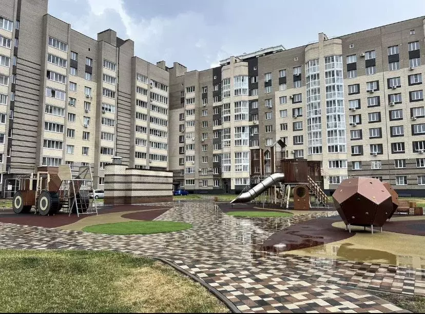 2-к кв. Тамбовская область, Тамбов проезд Запрудный, 8А (64.6 м) - Фото 0