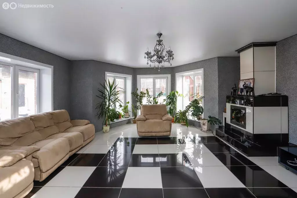 Дом в Иркутск, Еловая улица, 26 (183.4 м) - Фото 1