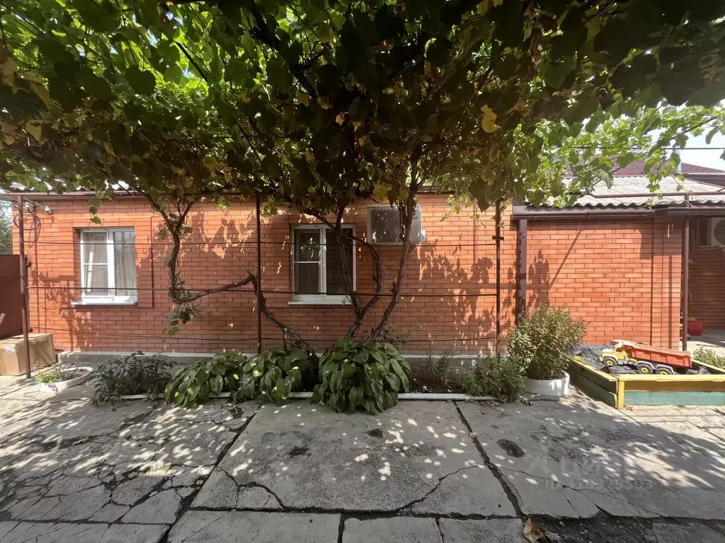 Дом в Ростовская область, Батайск Волжская ул. (76 м) - Фото 0