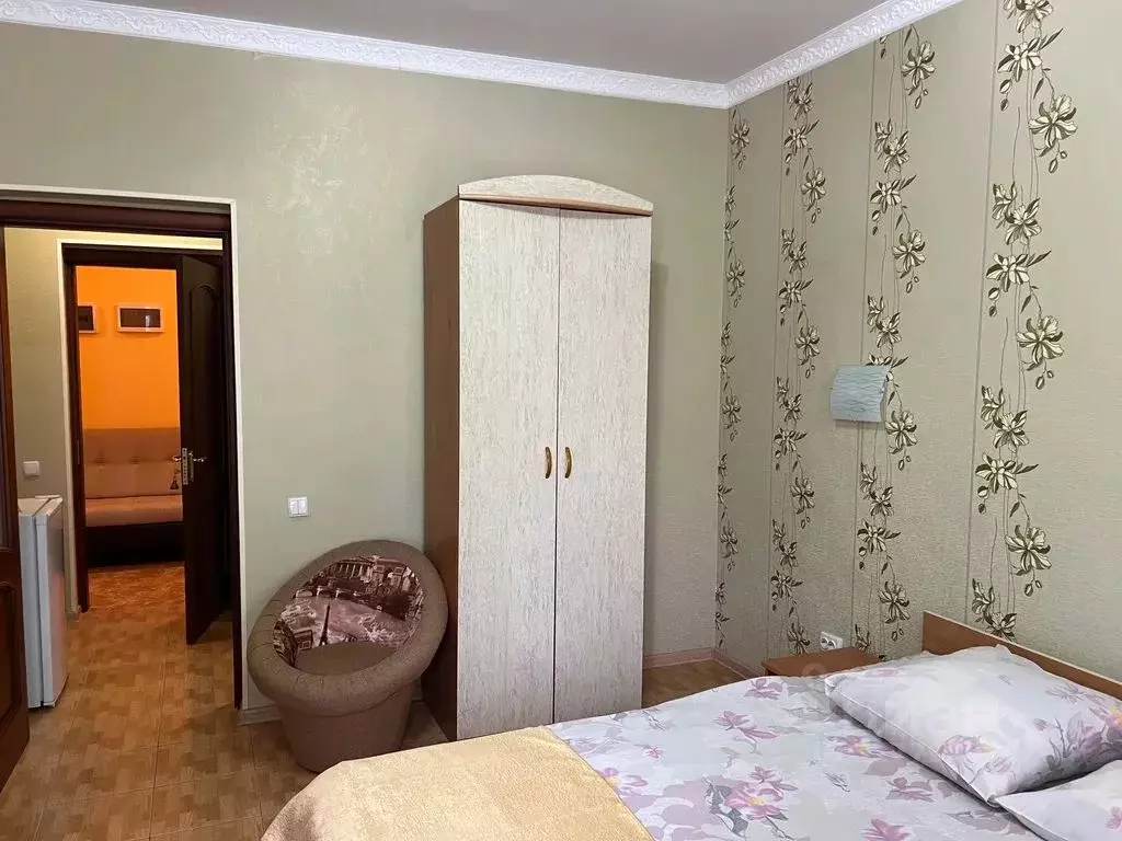 Комната Крым, Евпатория ул. Имени Володи Дубинина, 19А - Фото 0