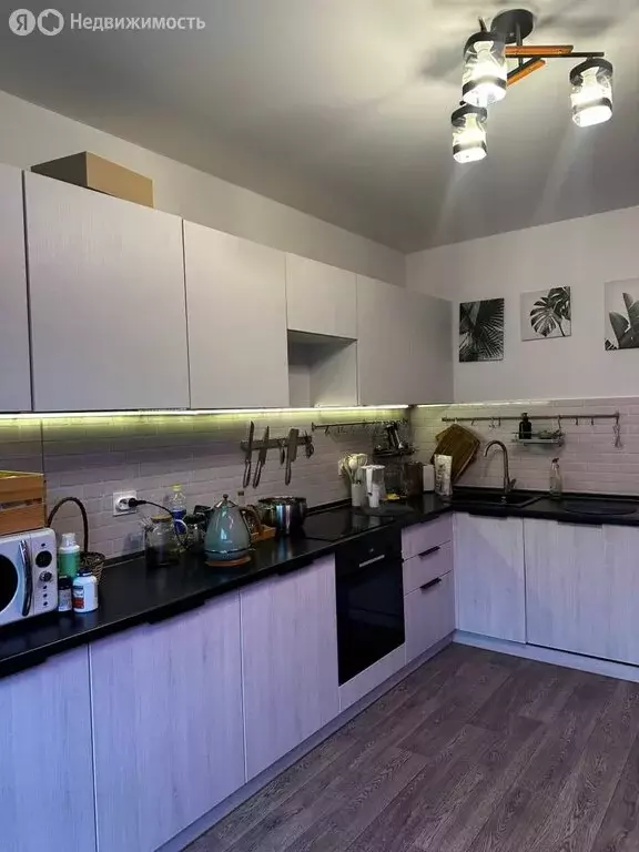 3-комнатная квартира: Санкт-Петербург, Орлово-Денисовский проспект, ... - Фото 1