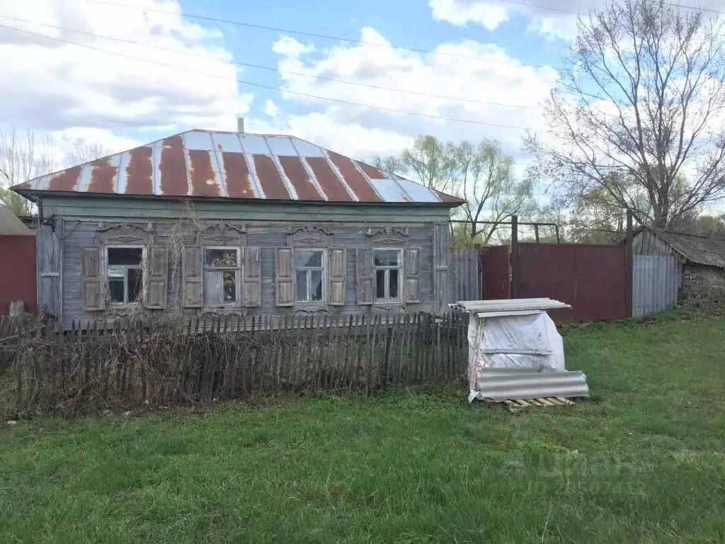 Дом в Саратовская область, Новобурасский район, Тепловское ., Купить дом  Тепловка, Вольский район, ID объекта - 50013150202