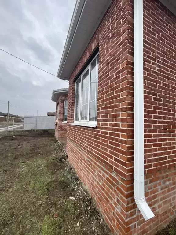 Дом в Ростовская область, Неклиновский район, Вареновское с/пос, с. ... - Фото 2